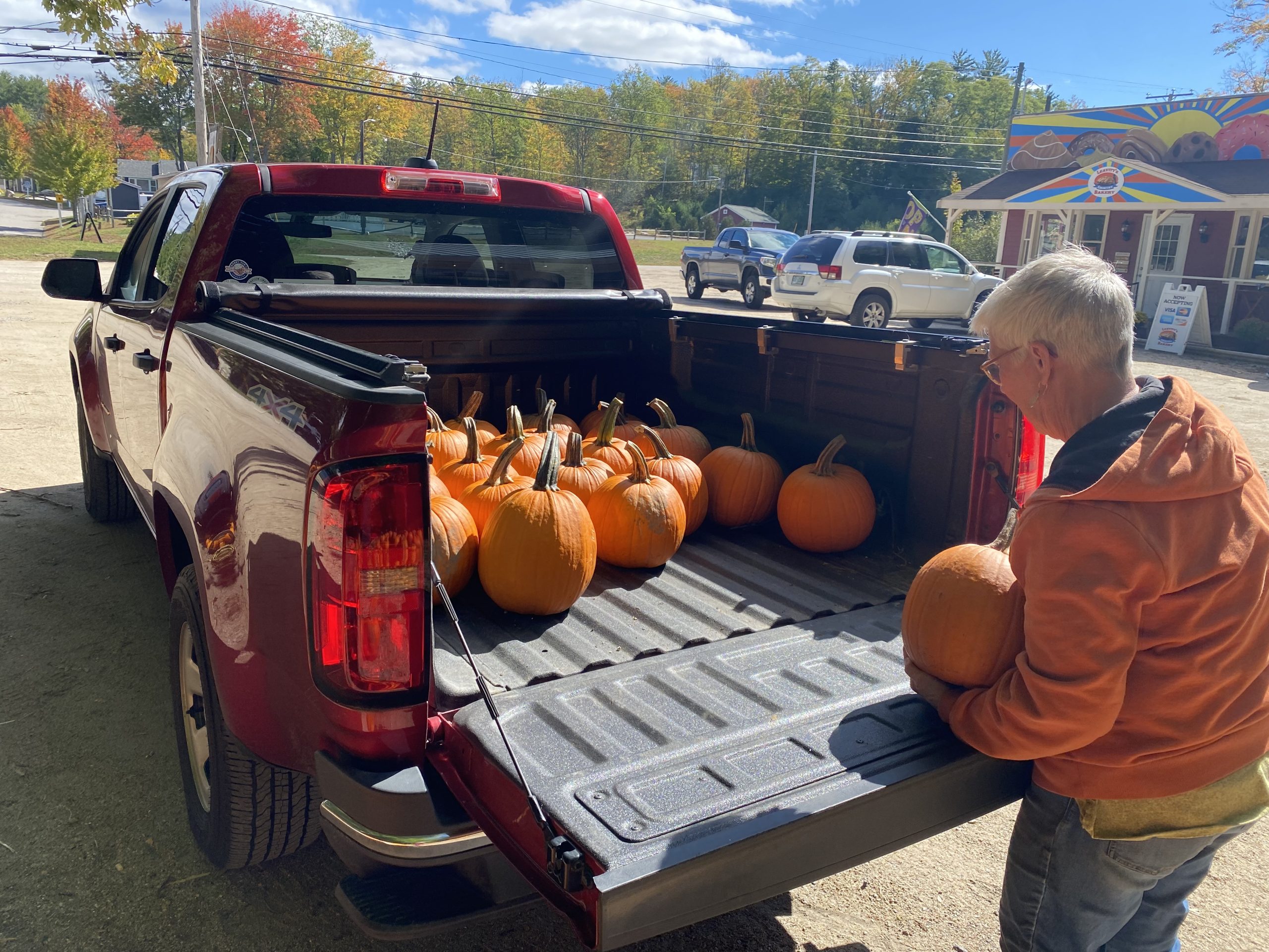 Pumpkin Truck pumpkin carving